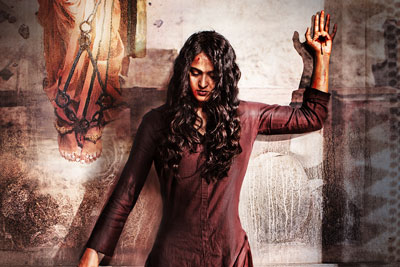 Anushka 1st Look Poster From Bhaagamathie
